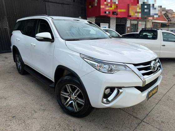 TOYOTA HILUX SW4 2.7 SR 4X2 16V FLEX 4P AUTOMÁTICO
